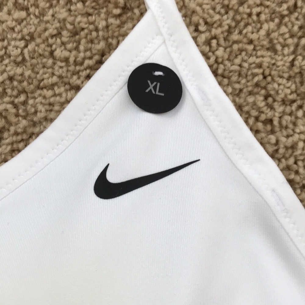 New! Nike White XL light support bra with mesh - Picture 4 of 5